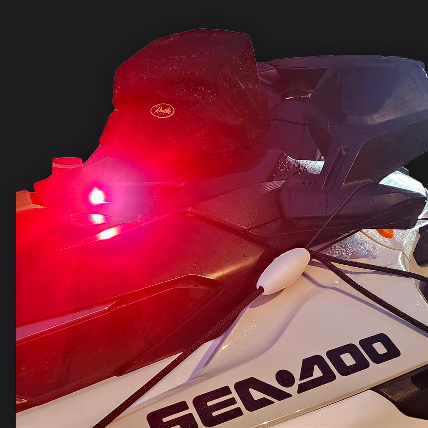 Soporte Rail Blaza con luces de navegación para el casco Seadoo FishPro, Explorer Pro ST3