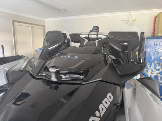 Depth Finder: The Ultimate Buyer's Guide for Jet Ski Fishing