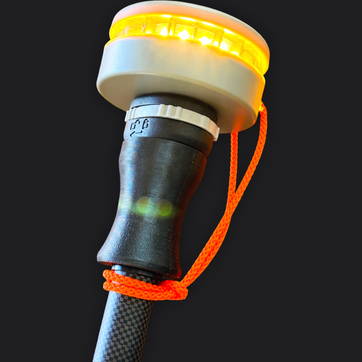 Close-up of all-round warm white light and pole adapter